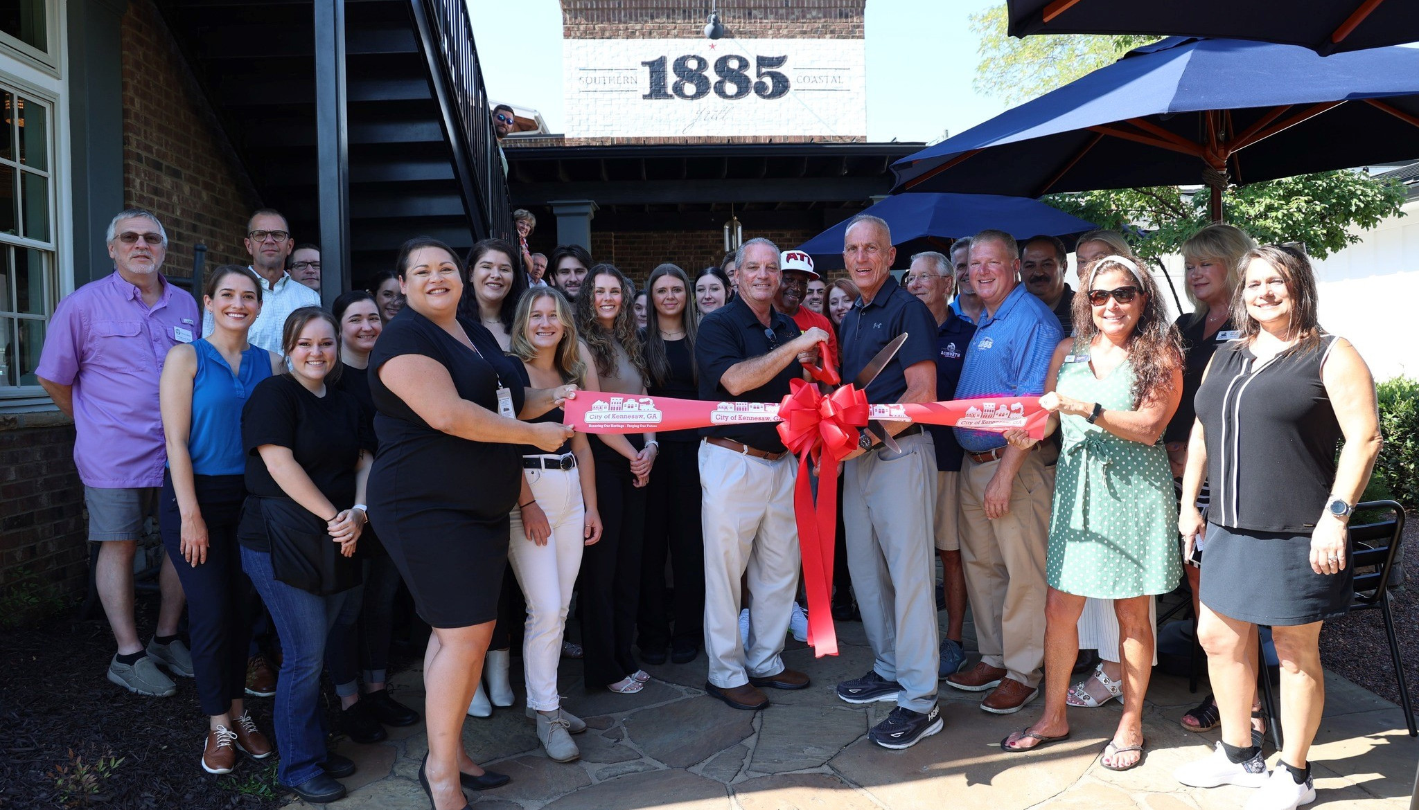 1885-ribbon-cutting.jpg